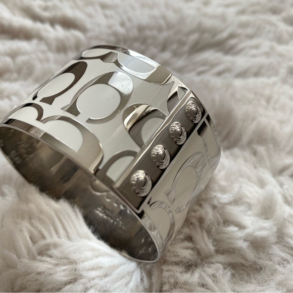 Coach Signature C Bangle - Picture 5 of 8